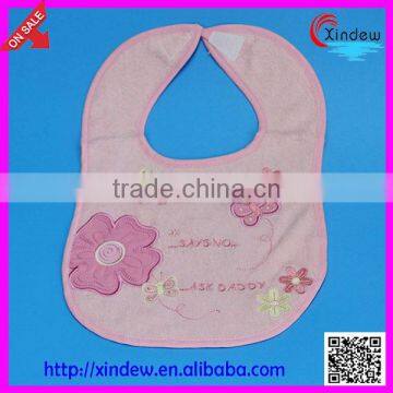 cotton embroidery bib with pattern of flower