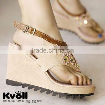 2014 jeweled sandals