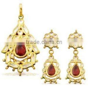 Kundan Pendant Sets