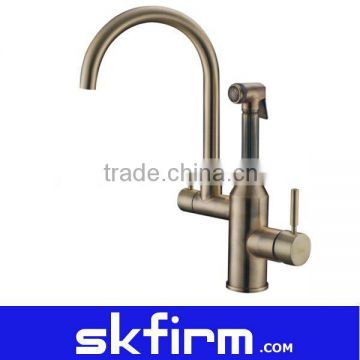 Basin & Kitchen Pull Out Spray Mixer Tap Faucet