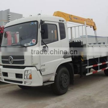 Dongfeng 4X2 truck mounted crane