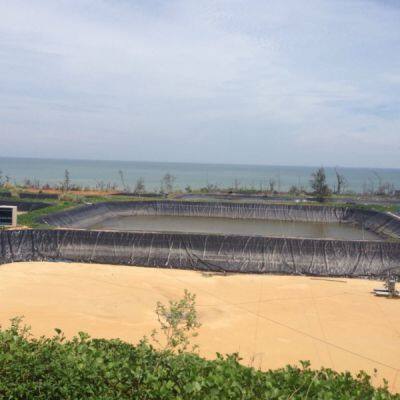 White shrimp aquaculture anti-seepage measures 8 meters wide, 420 meters long, and 0.5mm thick HDPE geotextile film