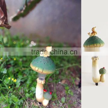 new style poly resin solar mushroom garden light