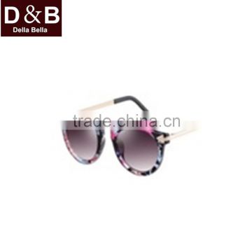 84942-057 Wholesales fashionable designer sunglass for sales