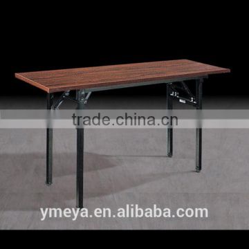 Classy modern dining table