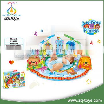 High quality eco-friendly plush folding baby play mat with baby rattle