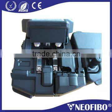 Small size applicable up to 12 fiber ribbon 125um fiber cleaver