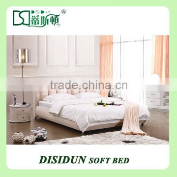 New luxury and comfortable pink leather bed frame DS-721