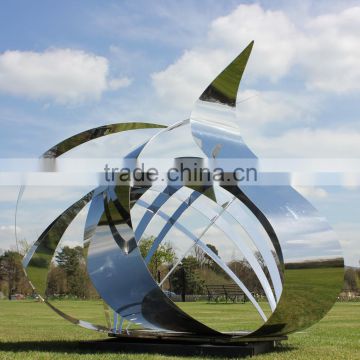 mirrored silver polished stainless steel outdoor sculpture for garden