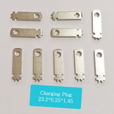 American standard plug, charger plug., American standard 23.3 * 6.25 * 1.45mm plug, H65 brass material, nickel plated, without burrs.