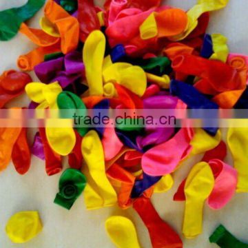 Different color Latex water balloons for playing