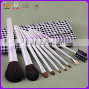9 pcs Cosmetic Brush Set with Black Plaid Pouch
