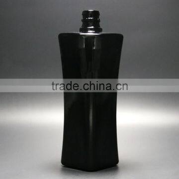 750ml Custom Design Tall Vodka Bottle Empty Black Glass Bottle Wholesale