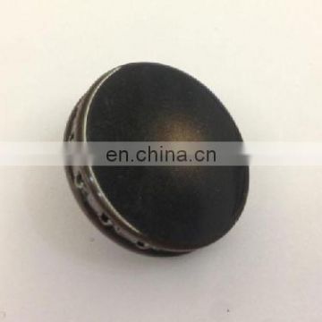 44L And 48L Custom Fancy Black/Brown Shank Polyester Resin Button Has Metal Chains On Side For Woman's Leather And Fur Clothes
