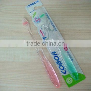 2014 new design crystal plastic handle toothbrush