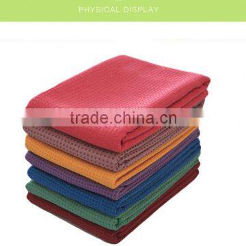 skidless microfiber Yoga towel with pvc dot non-slip