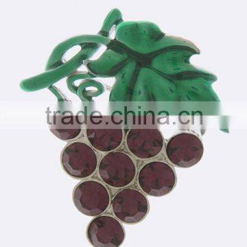 CHRISTAL STUD GRAPE DESIGN BROOCH