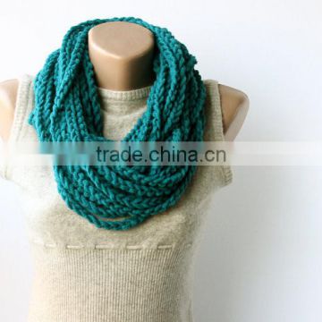 handmade crochet noodle infinity pattern scarf