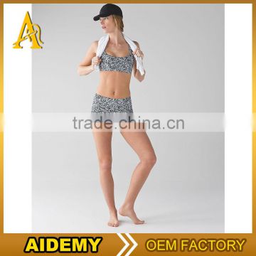 Wholesale Athletic Wear Running Yoga Shorts Sexy Fitness Leggings And Sweat Shorts For Woman