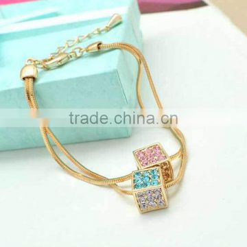 The new temperament square with colorful bracelet gold bracelet