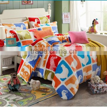 China Wholesale Animals Check Print Quality Bedding Sets Flannel Blanket