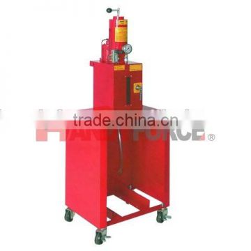 Oil Filter Crusher,Lubricating and Oil Filter Tool of Auto Repair Tools
