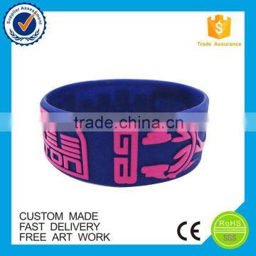 2016 newest China custom amazing embossed wristband silicone