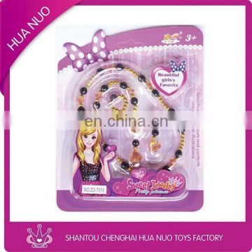 Hot sell beautiful jewelry toy set for girl