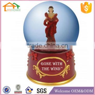 Factory Custom made best home decoration gift polyresin resin golden snow ball
