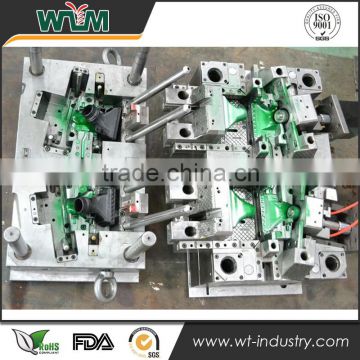 0.02mm High Precison Auto Parts Plastic Injection Mould Manufacturer
