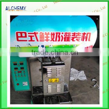 Automatic bag sealing machine for milk