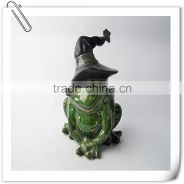 Ceramic Frog with Wizard Hat