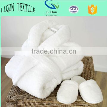 100% Polyester Coral Fleece Bathrobe White Home Robe