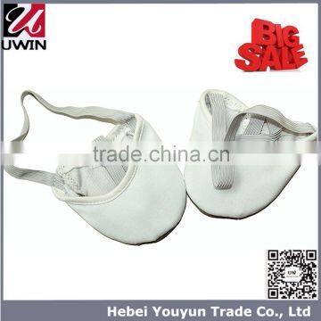 Alibaba China Soft Hot Selling Rhythmic Gymnastics Shoes