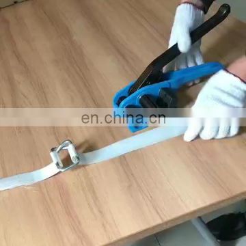 China handy polyester plastic flexible fiber manual strapping sealer, strap sealer