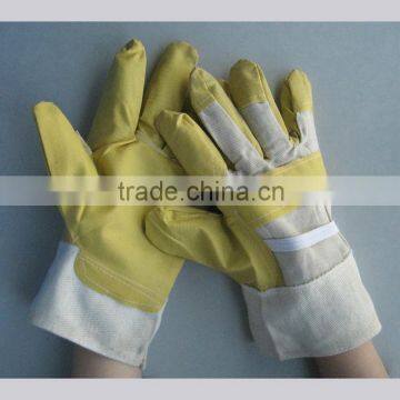 Yellow color 3.5OZ PVC impregnated gloves