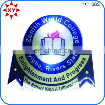 Wholesale Free Mold Enamel Personalized LED Embroidery School Badge
