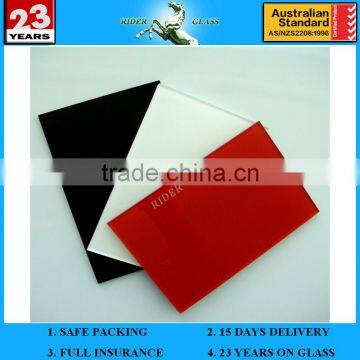 4MM WITH AS/NZS 2208 RED PAINTED GLASS