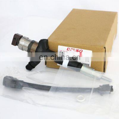 Genuine diesel injector 095000-0741,095000-0520 for common rail 23670-30010 23670-39015