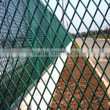 Pvc coated Expanded metal mesh / Safety Protecting fence