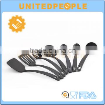 Large Size 7 Piece Intergrated Nylon Non-Stick Cooking Tool Set