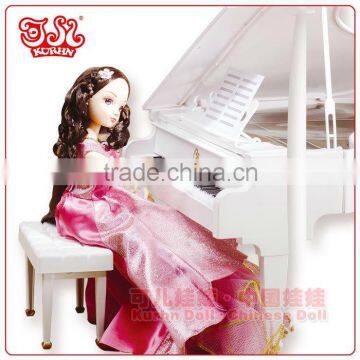 Fashion cartoon girl doll pvc child toy