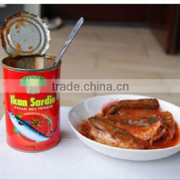 canned sardine in tomato sauce with private label