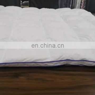 Jacquard Cotton Fabric 90% White Goose Down Blanket Comforter