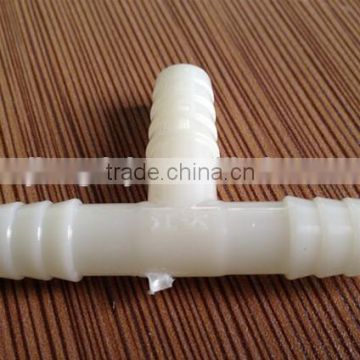 Plastic fitting T connector of three 10mm for rubber hose