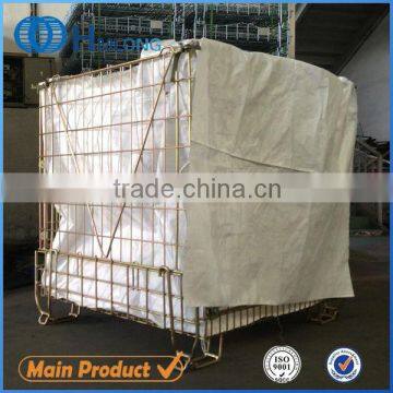 Collapsible wire mesh PET preform container