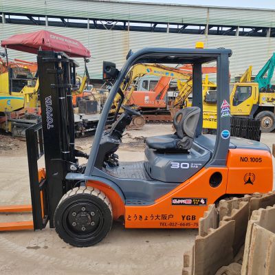 Hot selling spot Toyota FD30 forklift 3 tons 8F imported from Japan with energy-saving engine forklift
