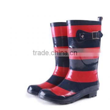 2015 new design knee rubber rain boots for woman