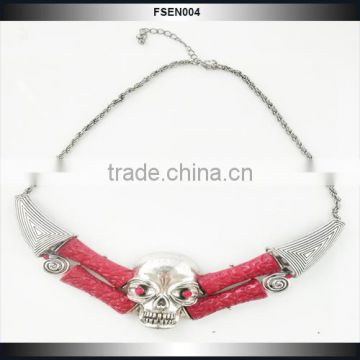 Wholesale Yiwu Factory Christmas Adjustable Skull Statement Necklace