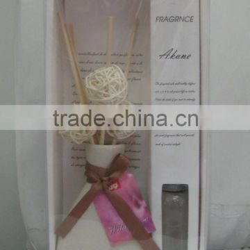 Ceramic vase reed diffuser with branch diffuser